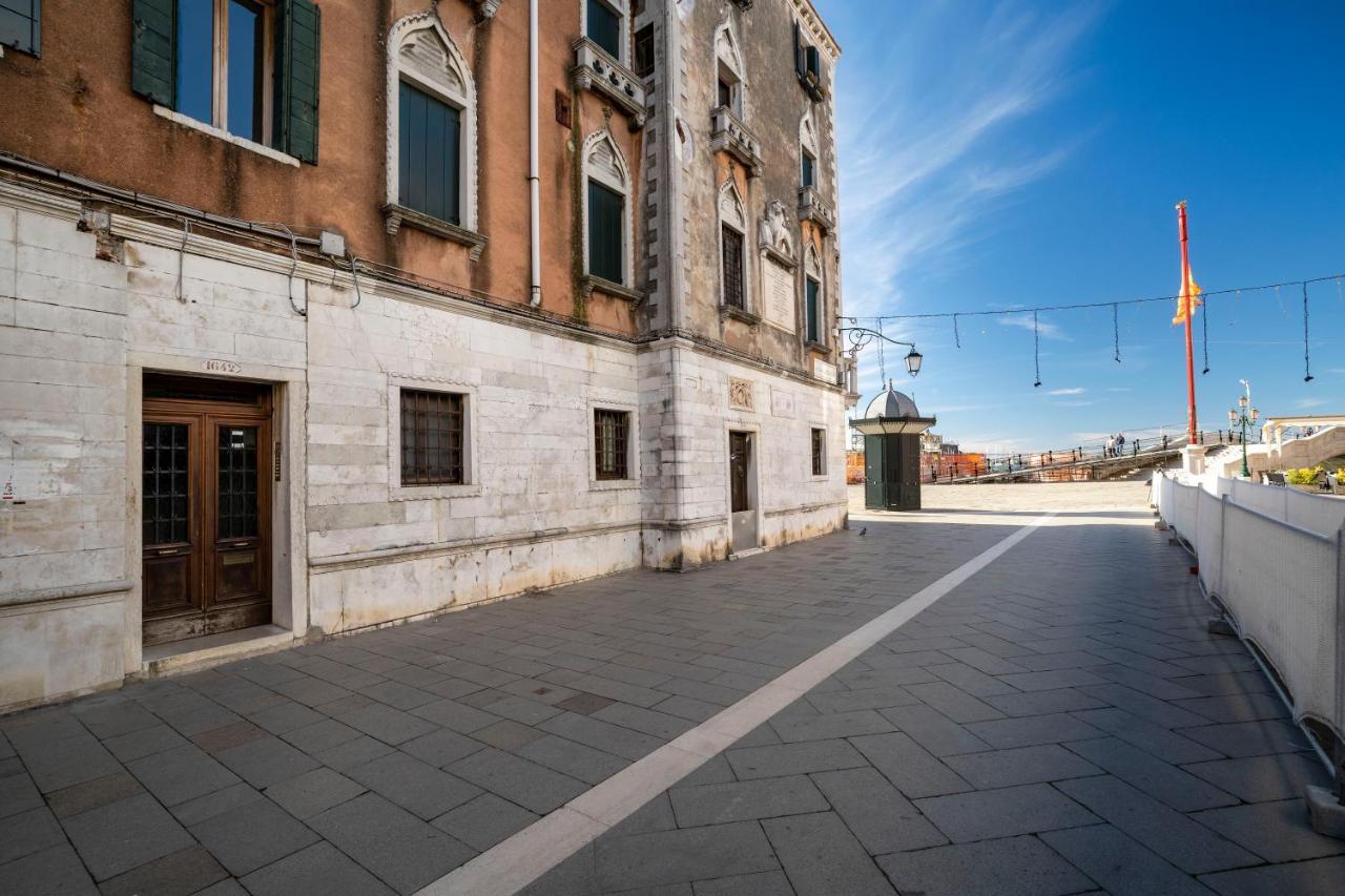 Fenix Turandot Suite Veneza Exterior foto